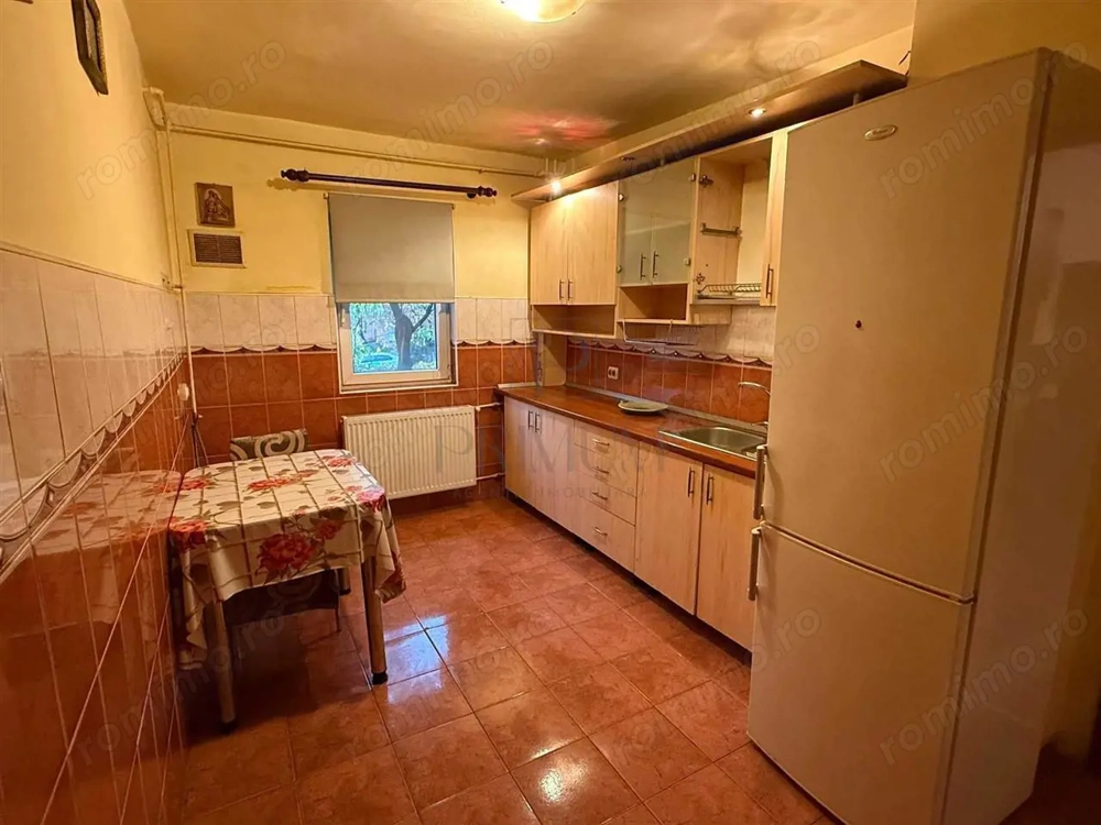 Dambovita - 2 Camere - Boxa in CF - Parter inalt - Bloc izolat