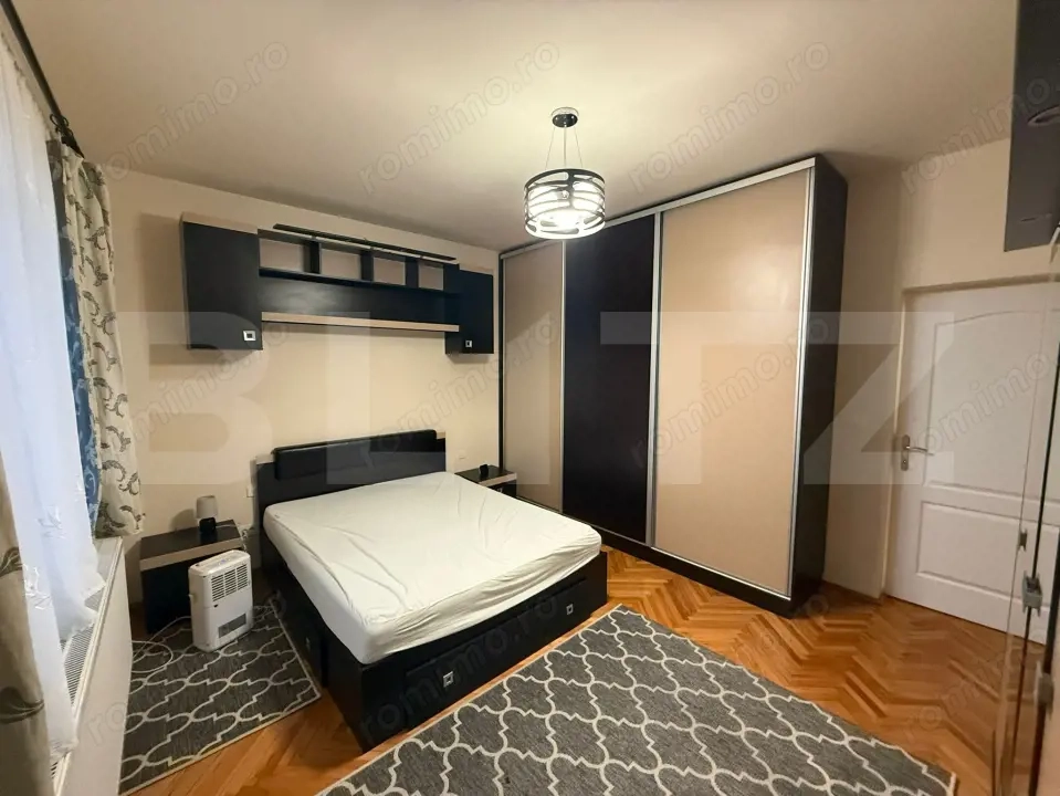 Apartament 2 camere decomandate, parcare, zona Calea Turzii