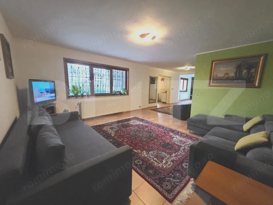 Casă de vânzare, 140 mp, zona Micro 11