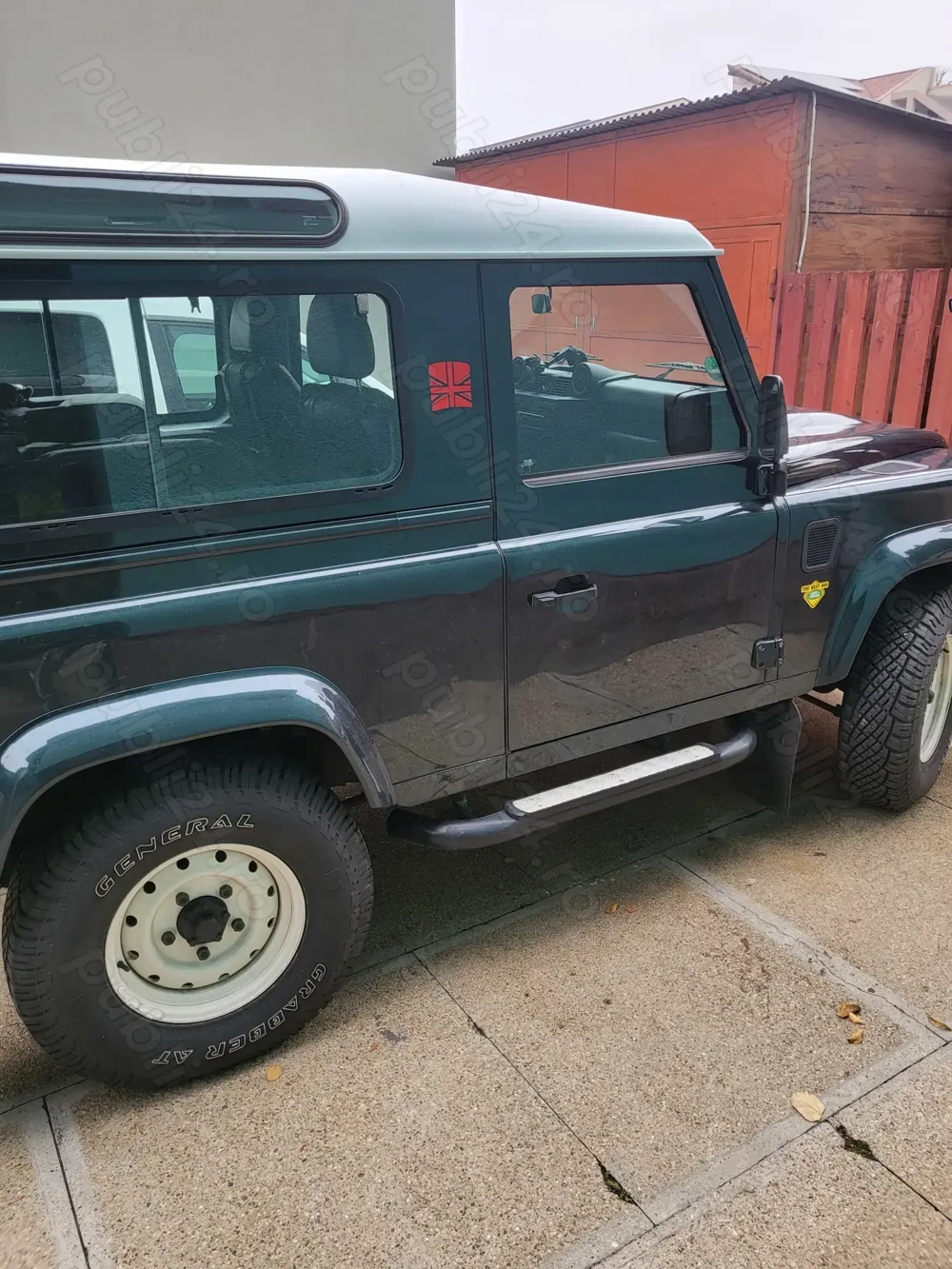 Vând Land Rover Defender 2,2 tdi an 2014