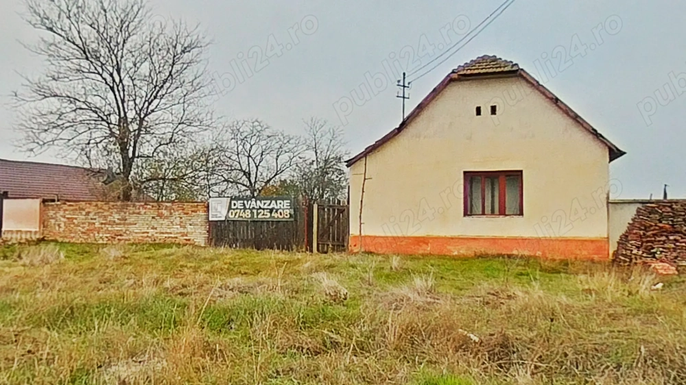 Casă cu potențial, teren generos de 1.440 mp   Secusigiu, Arad