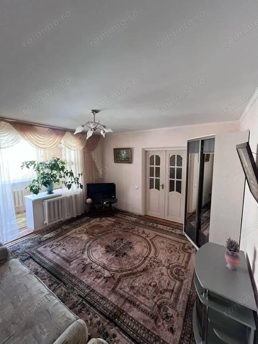  Apartamente 2 camere zona Rahova 