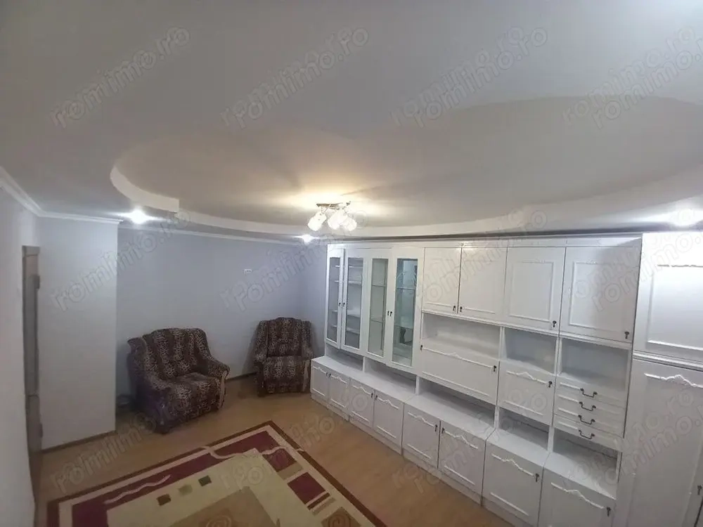 Garsoniera  zona Dristor 