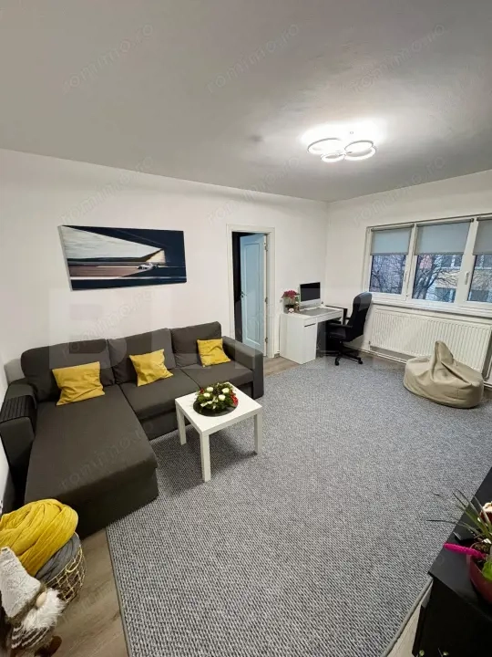 Apartament 2 camere, 37 mp, zona Nova Vita