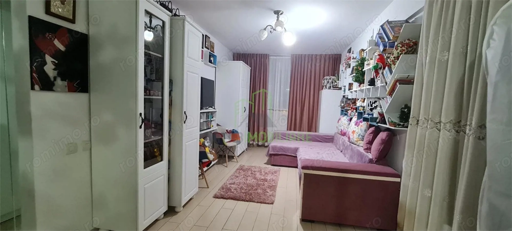  Apartament doua camere si  curte