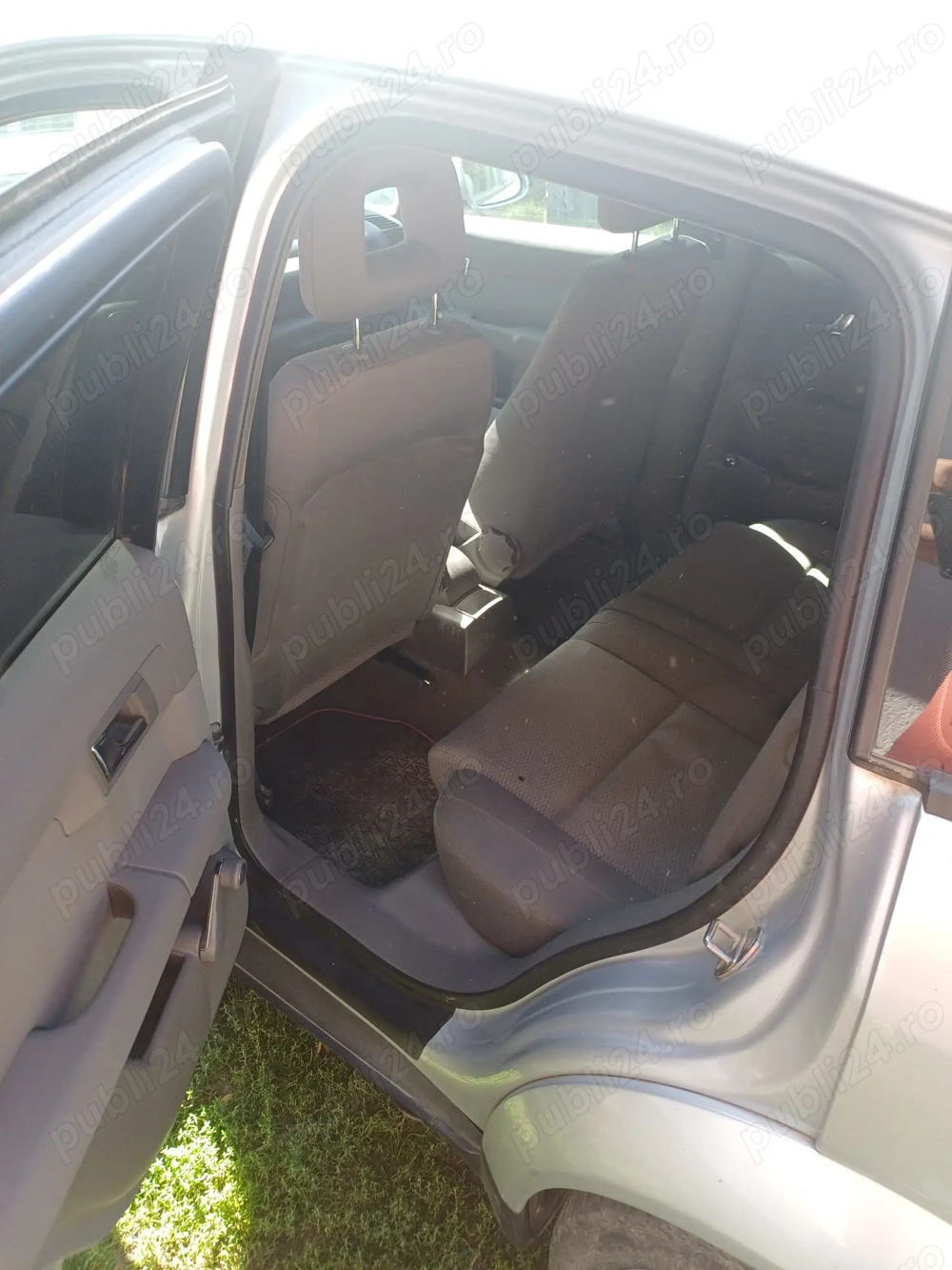 De vânzare 1200  negociabil