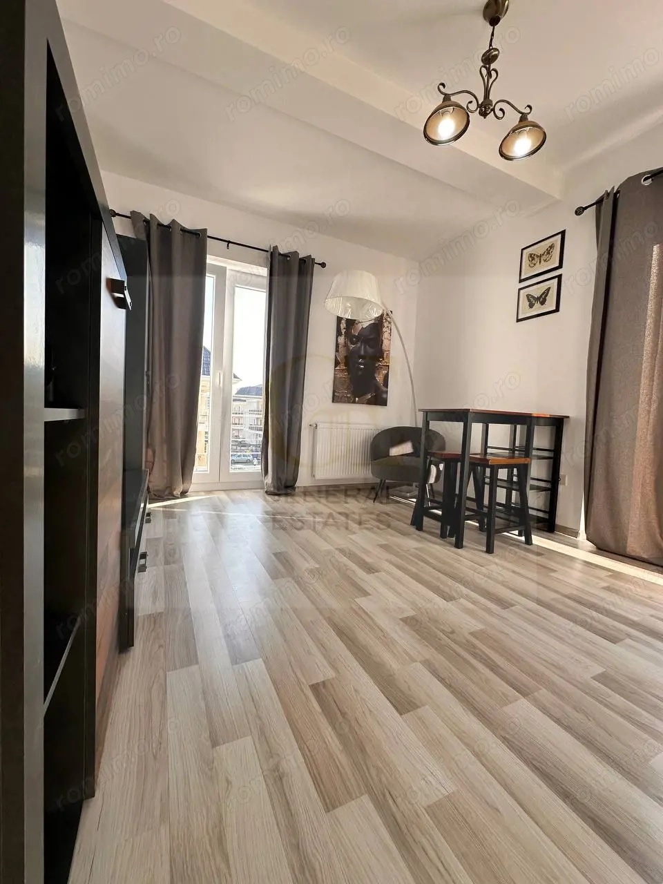 Apartament spre inchiriere zona Coresi