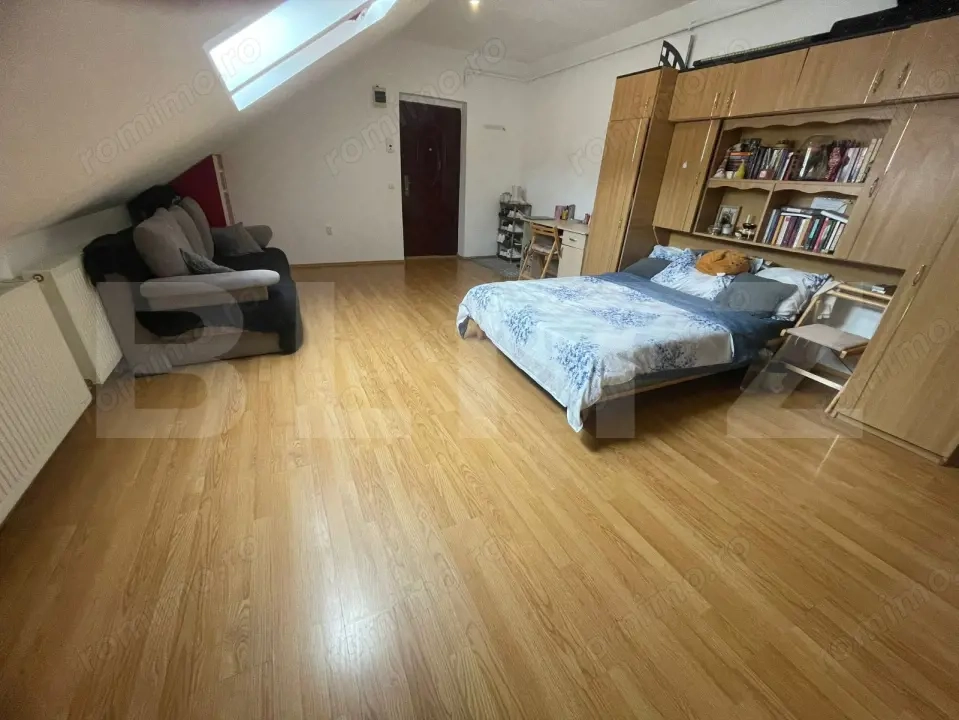 Apartament 1 camera, decomandat, 32 mp, zona strazii Eroilor!