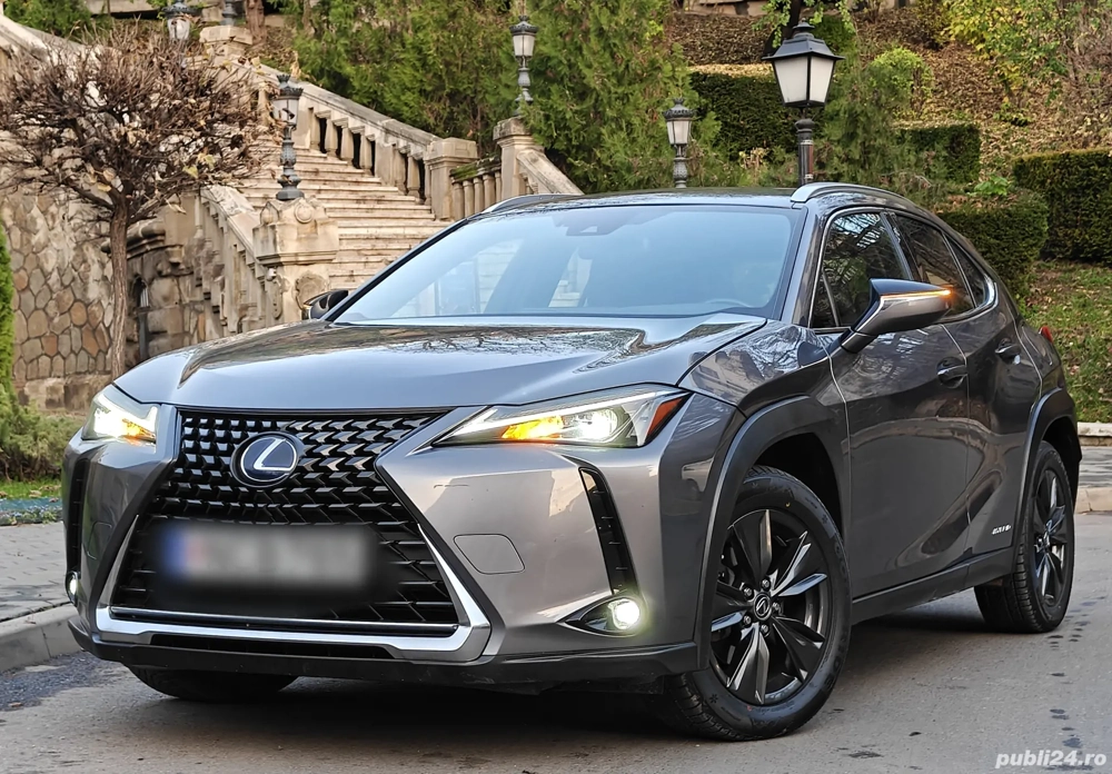 Lexus Ux250h 2020 Hybrid Automată 4 4