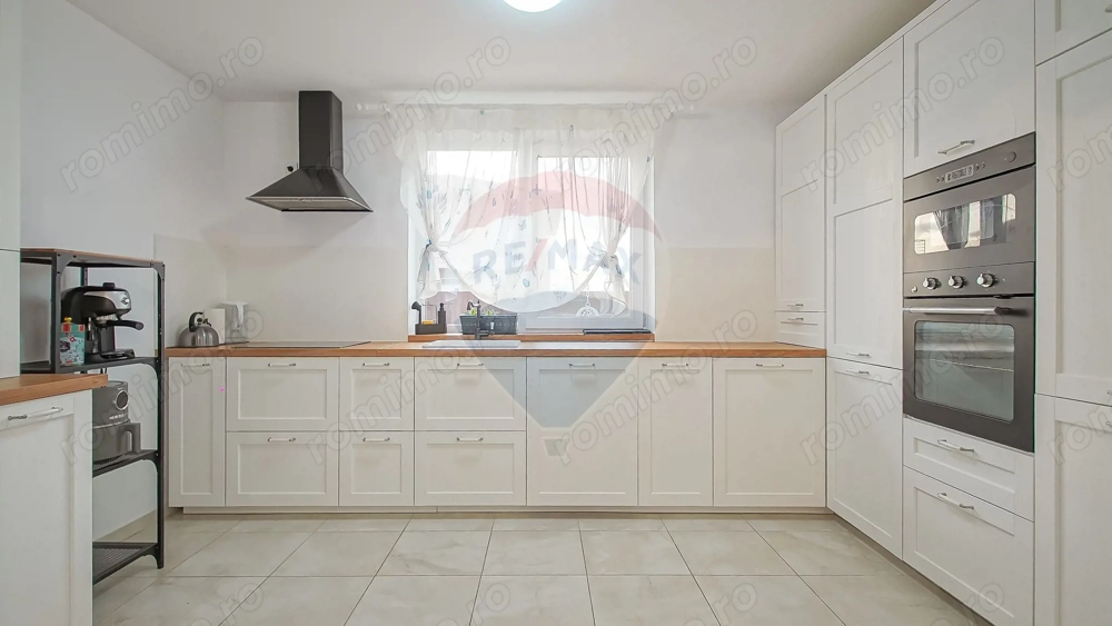 Casă pe parter cu încălzire în pardoseală – Sânpetru, zona Lempeș