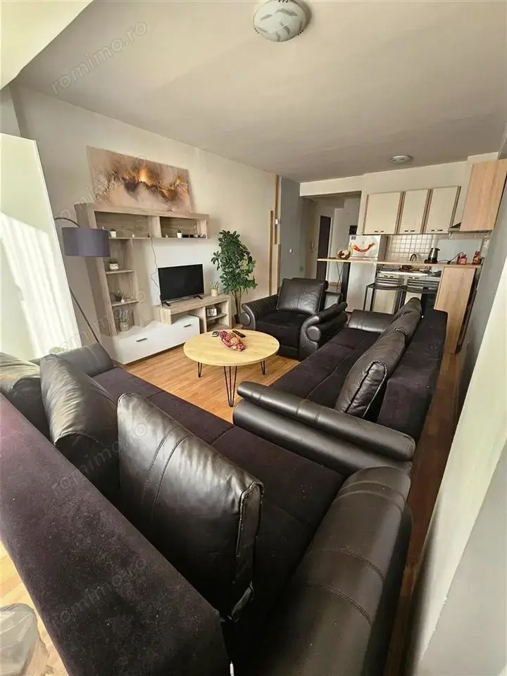 Garsoniera de inchiriat in zona Militari