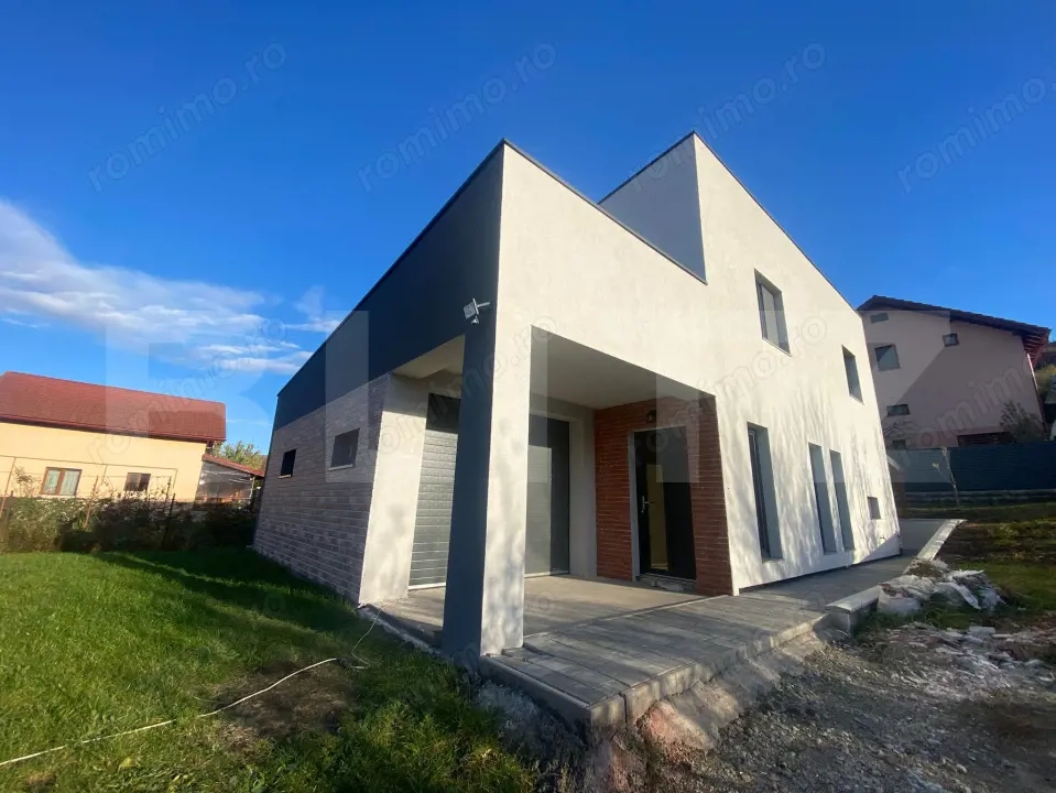 Casa individuala Dezmir, zona Planoarelor, 550 mp teren, casa 135 mp utili