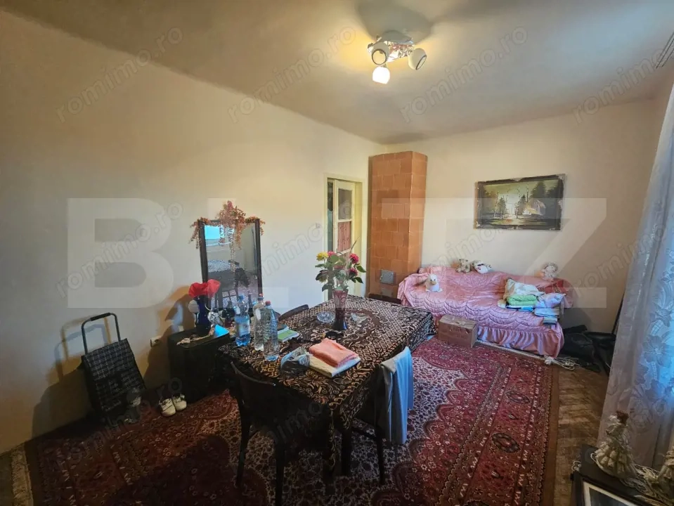 Apartament cu 3 camere, decomandat, 80 mp, Ocna Mures
