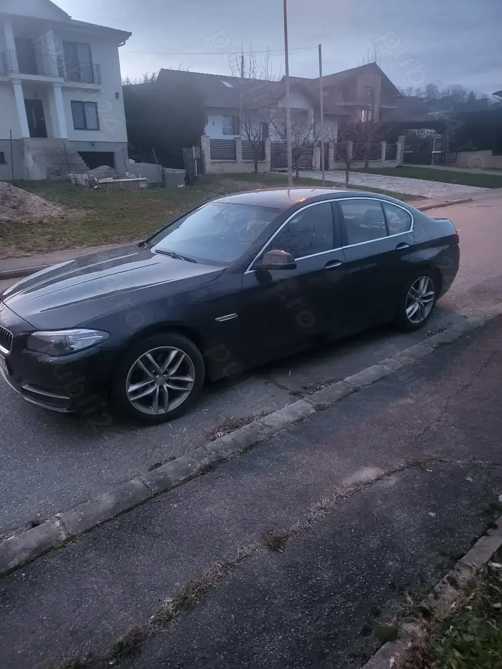 Vand BMW Seria 5, anul 2015, 4x4, piele,14000 euro, negociabil