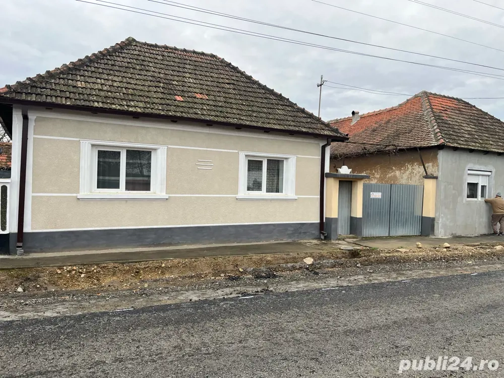 casa in localitatea cauasd   