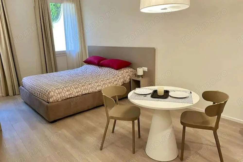 Garsoniera de inchiriat in zona Dristor