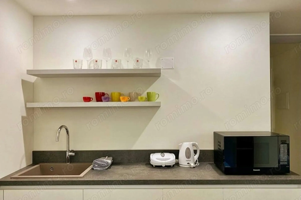 Garsoniera de inchiriat in zona Dristor