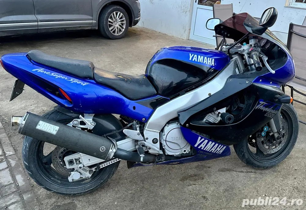 Yamaha Thunderace YZF 1000cc