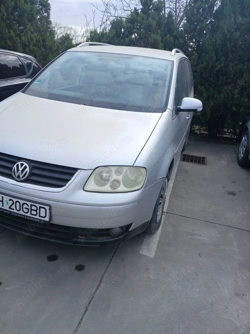 Vand Vw Touran, 2005, motorina, 105 CP, 325000 Km, impecabil.