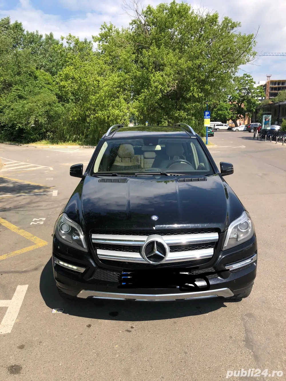  Mercedes Benz GL 350 Full option