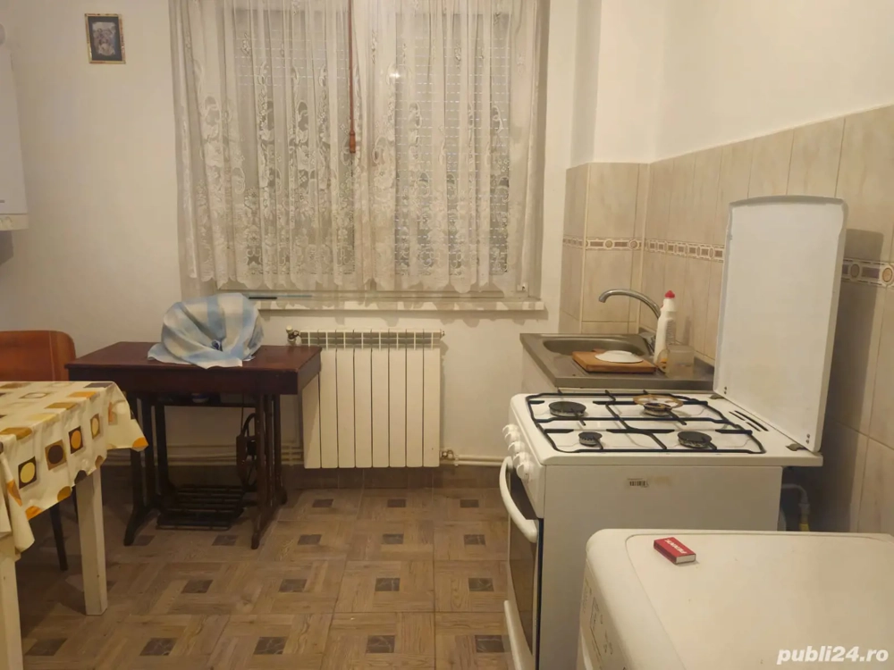 Vând apartament 2 camere 