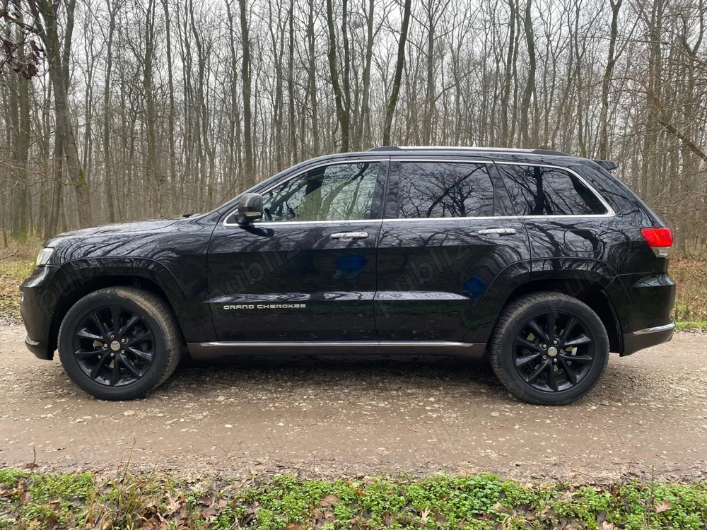 Jeep Grand Cherokee Summit