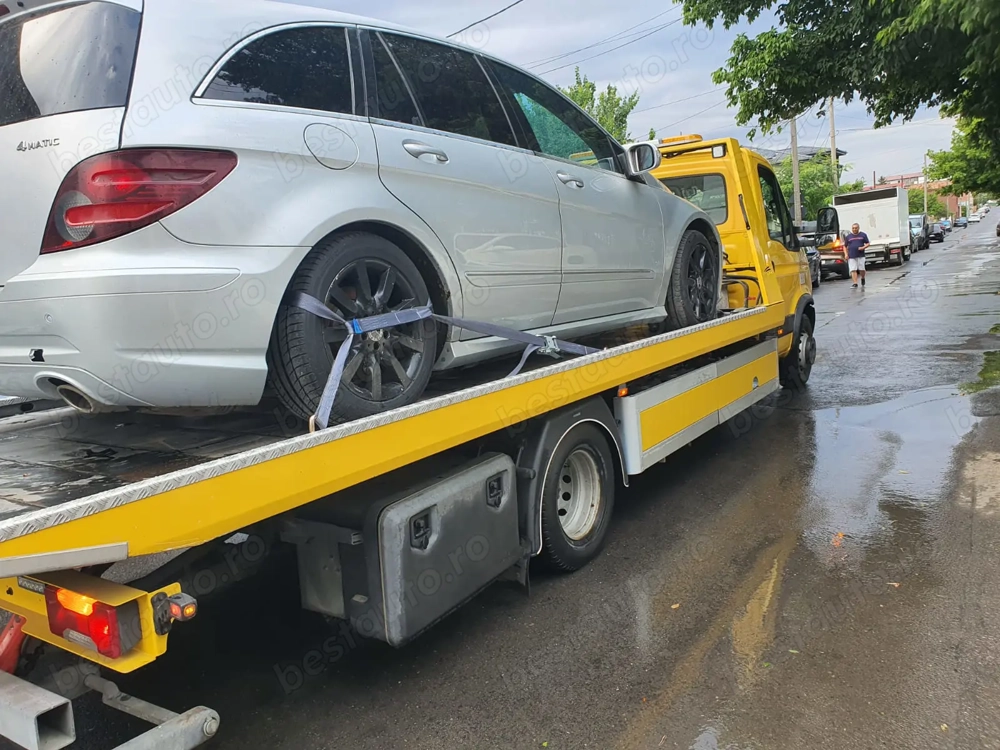 Platformă auto hidraulică   Tractări auto Sector 5 București 24 7