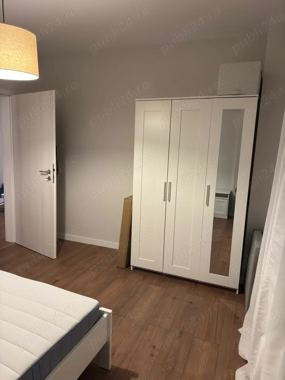  Studio nou 42.5 mp mobilat utilat