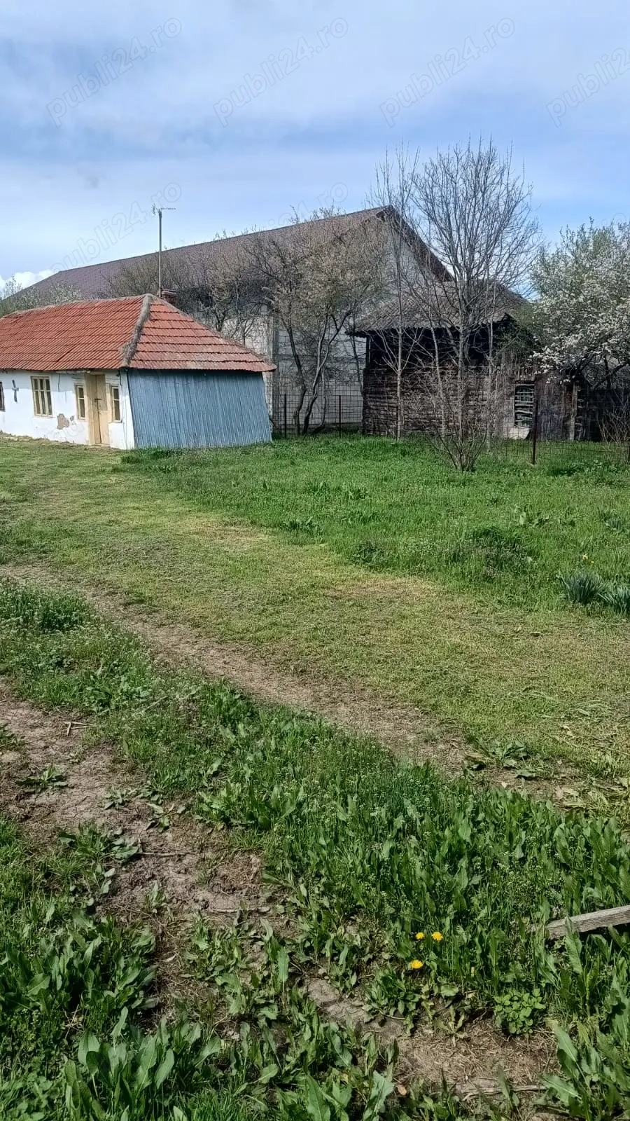 Teren de vânzare sat Negreni, comuna Dărmănești, jud. Argeș