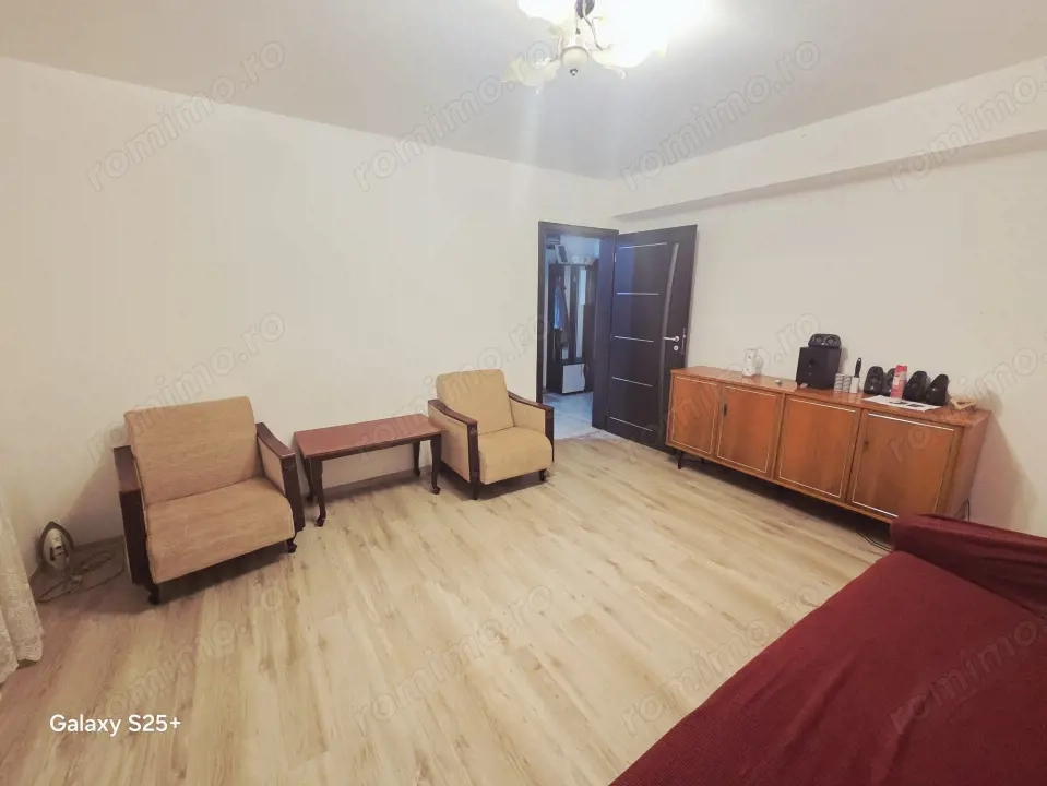 Ap 2 cam D, bloc Nou, Aleea Strugurilor