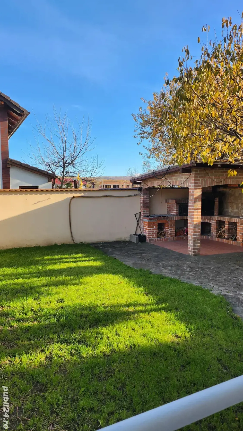 vand casa zona Dedeman