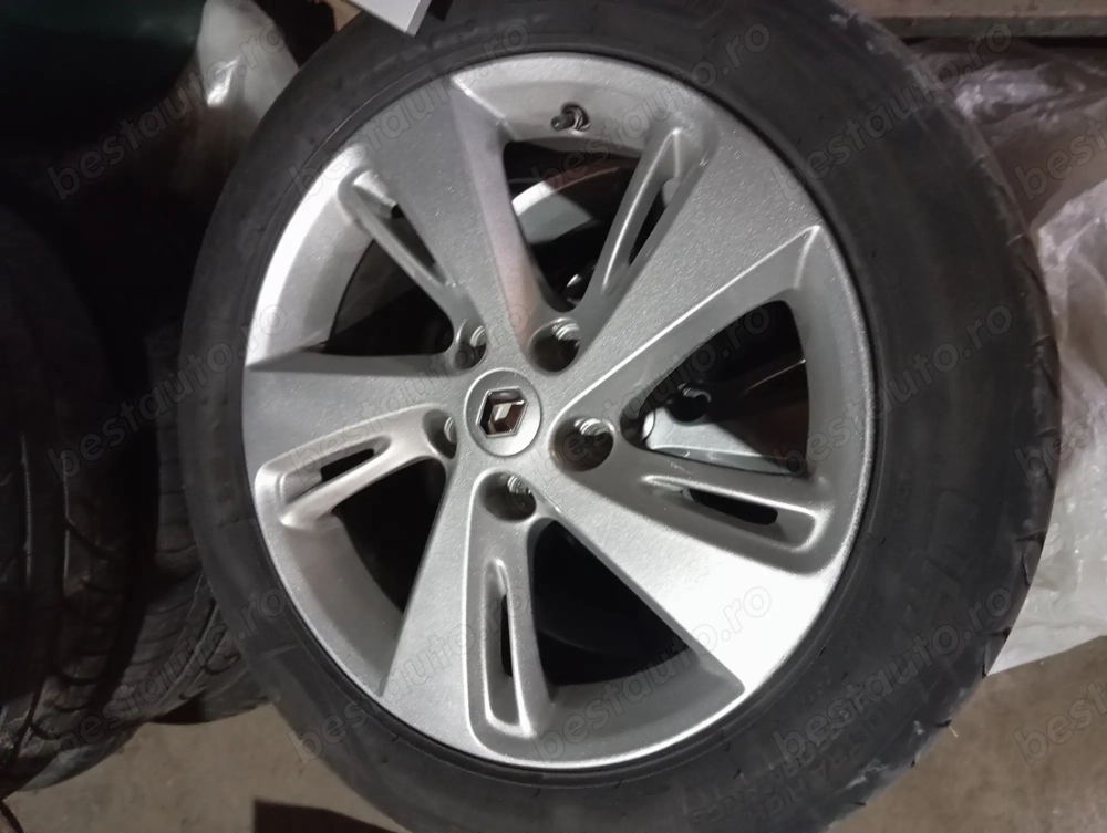 225/50/17, pt toată gama Renault ,Dot 12/2022, de vară 