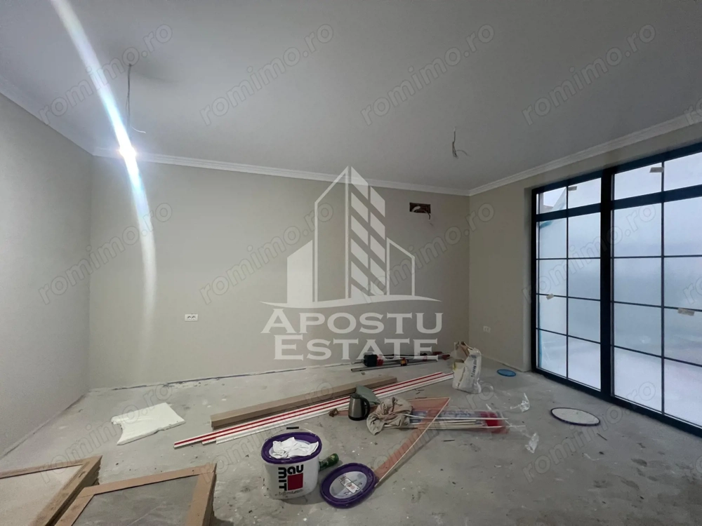 Duplex deosebit Dumbravita- spre pădure zona centrala