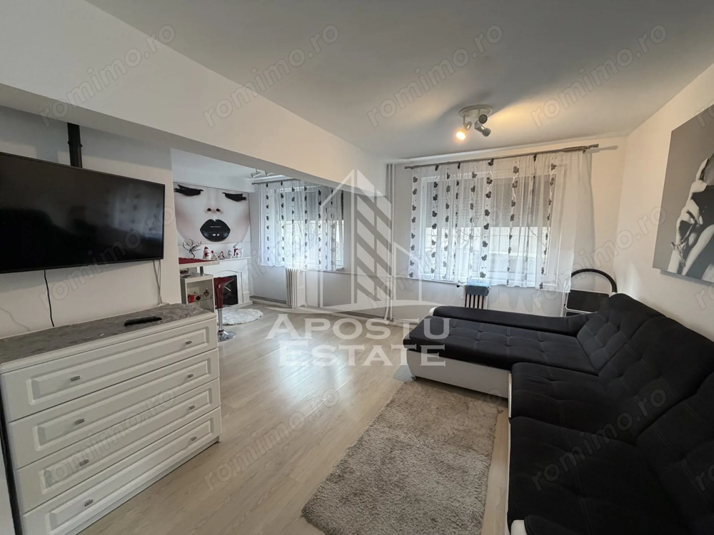 Apartament 1 cameră, 37 mp , Central -Piața  700