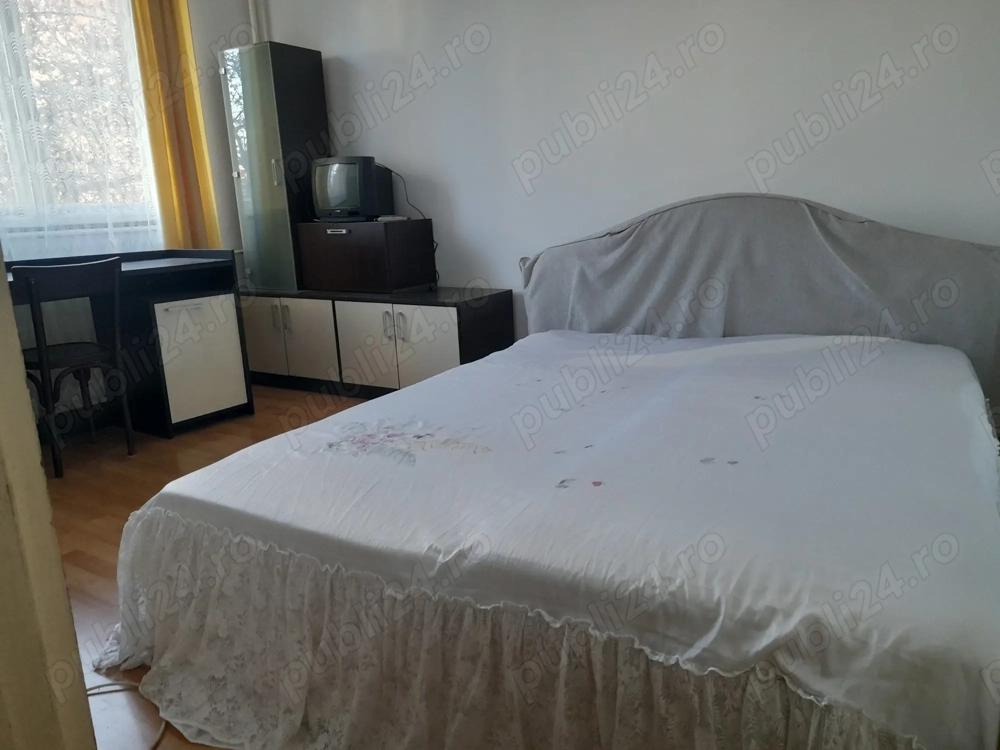 Apartament cu 2 camere in zona Decebal , Rogerius si Garii