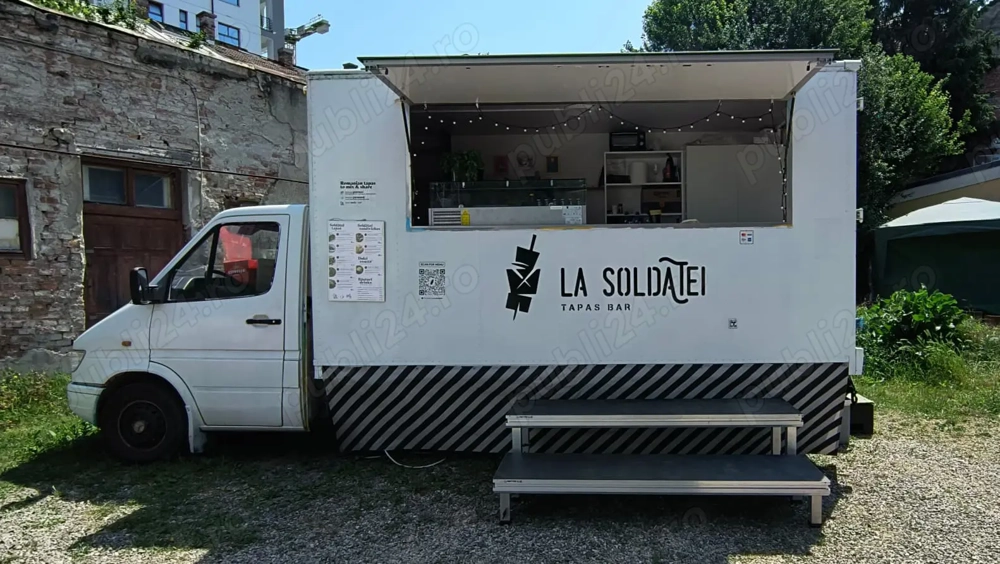 Food Truck echipat complet si autorizat