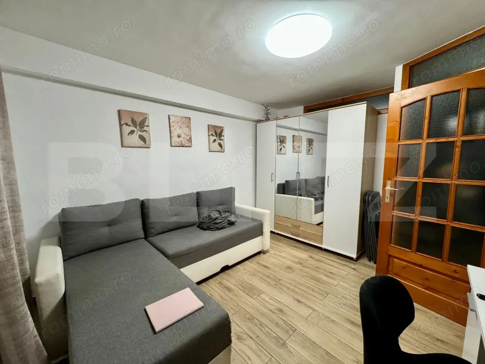 Apartament 2 camere, decomandat, zona Decebal