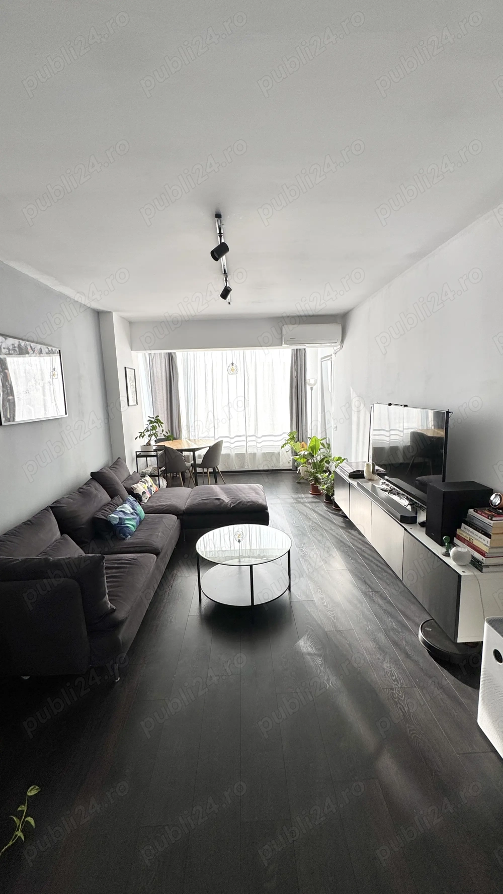 Apartament 2 camere mobilat si utilat complet, parcare, bloc 2020   1 Decembrie