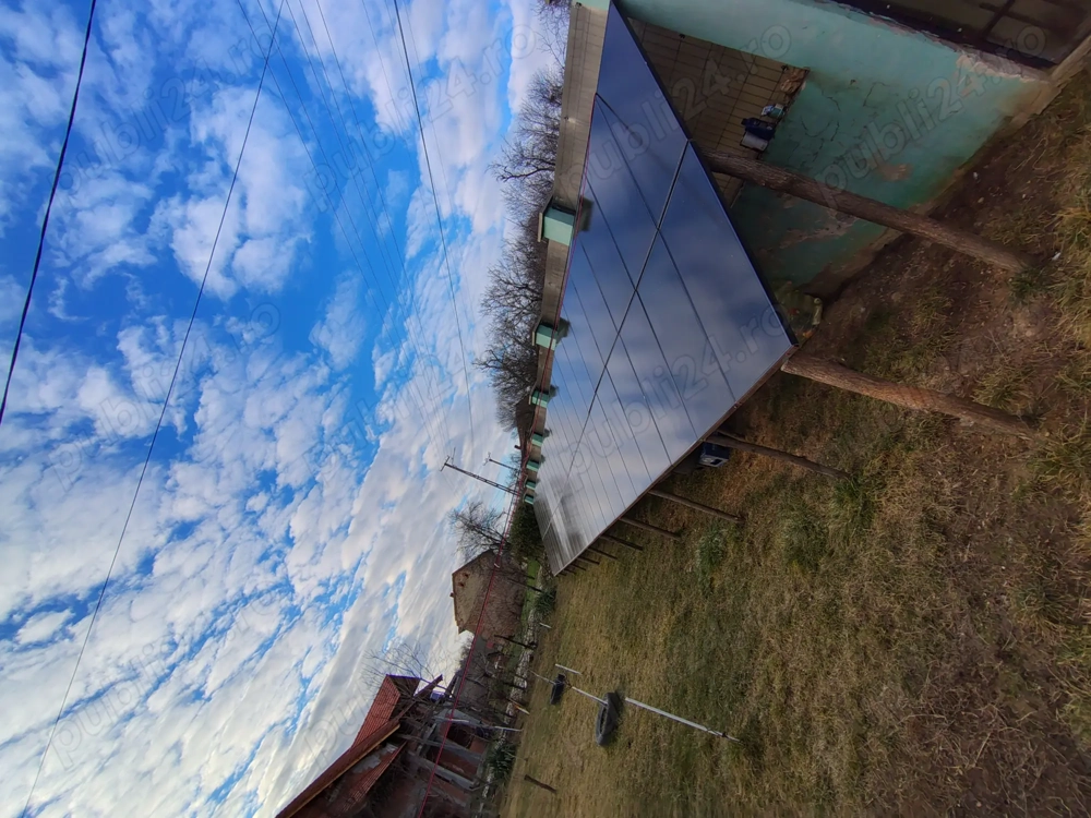 Vând urgent sistem fotovoltaic 5,5 kw fără baterii !!!