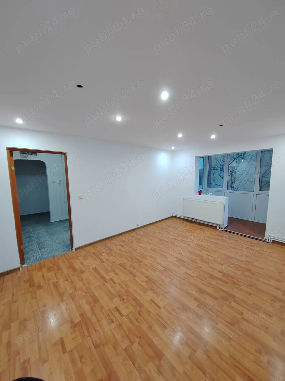 Vând apartament cu doua camere renovat în Timișoara 