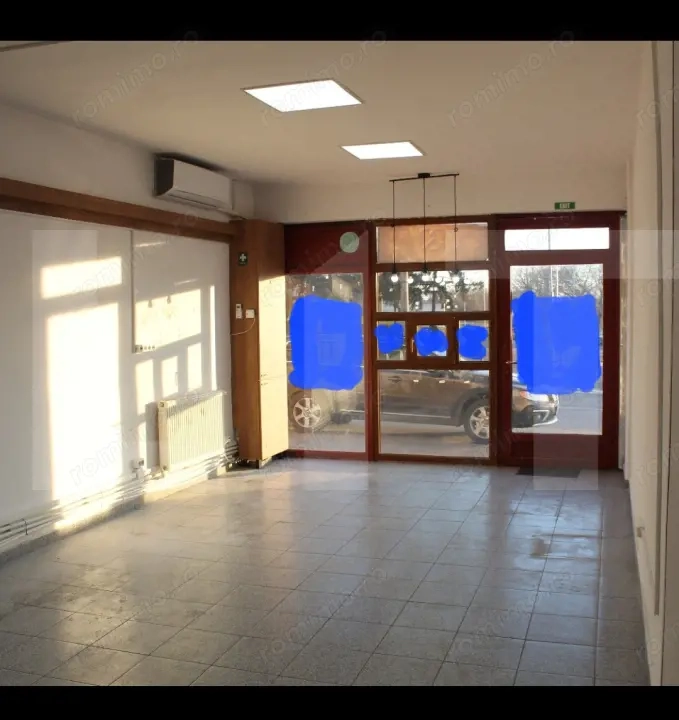 Spațiu comercial, 85 mp, vitrină stradală, vad excelent – zona Gării