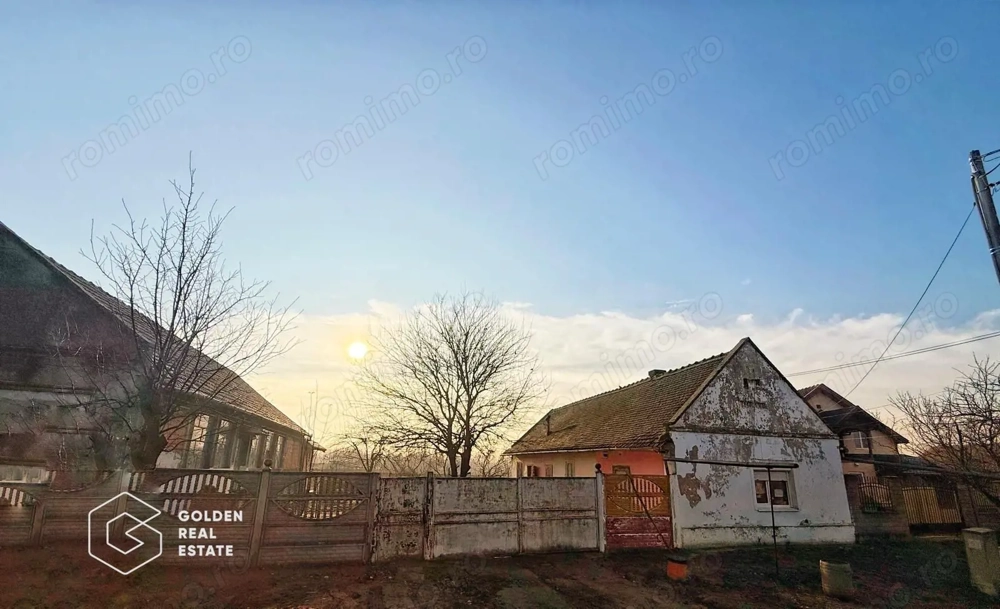 Casa in Sânmihaiu Român