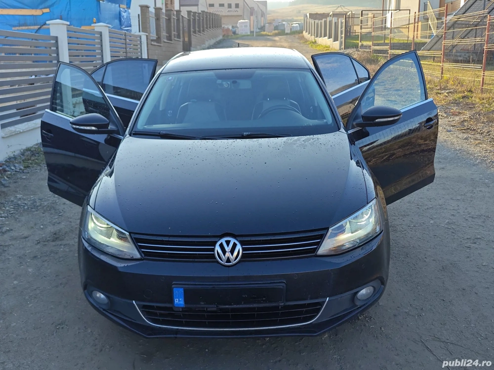 Vand Volkswagen Jetta 2.0 tdi 140 cp