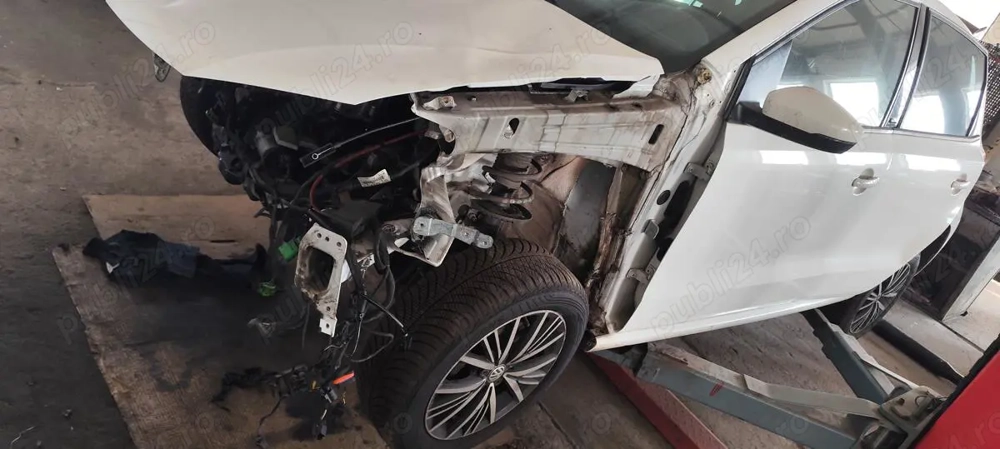 Dezmembrez / dezmembrari piese auto Vw Polo 6r an 2016 motor 1.4TDI CUSB 169.111km 