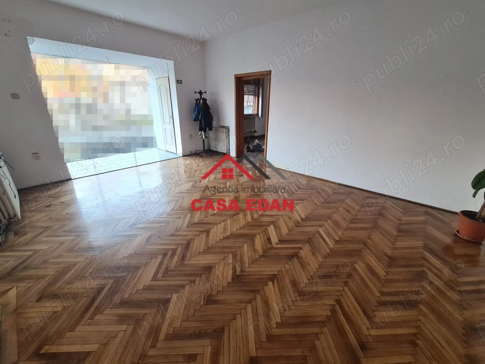 Casa in Campina--2500 lei