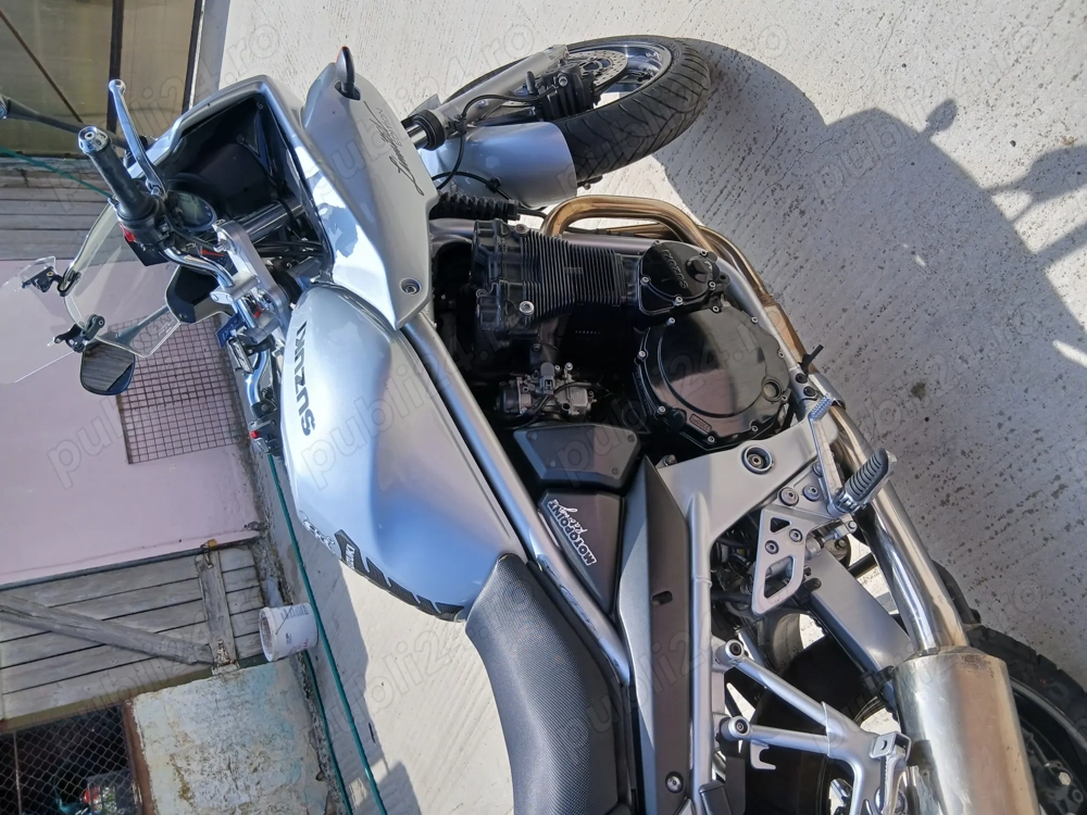 Se vinde suzukigsf650s an 2005 perfect funcțional 