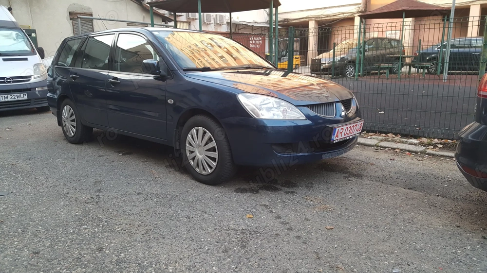 Mitsubishi Lancer Invite Combi 2004, Două mașini, 1600cmc, Benzină 98cp Preț fix = 1.590 2.000 Euro