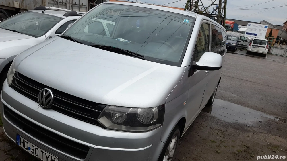 vand vw caravelle facelift extralung 8+1 locuri 2.0 tdi euro 5 