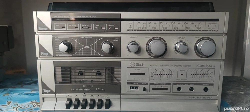 vând combina muzicala japoneză 