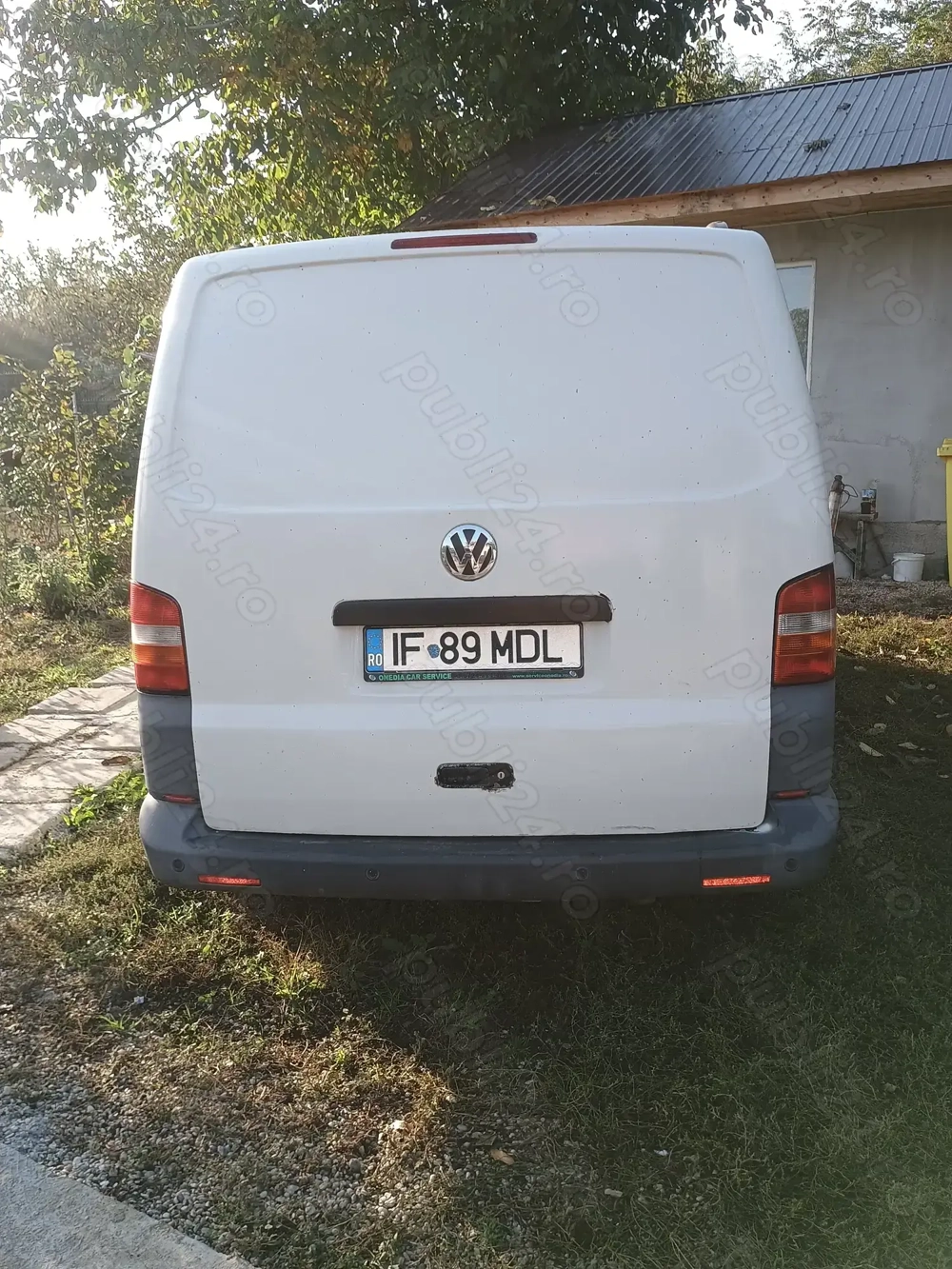 Vând Volkswagen T5 